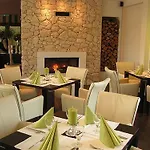 Szálloda Hotel Galanta Galánta