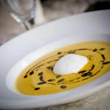 Hotel Galanta Hotel Galanta