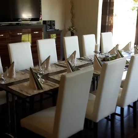 Hotel Galanta 4*