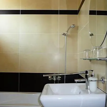 Hotell Hotel Galanta Galanta