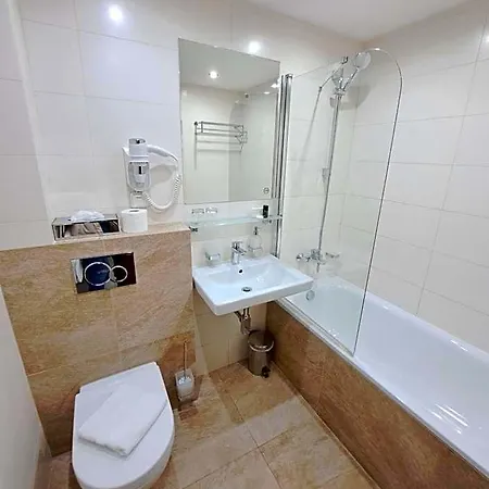 Hotel Galanta 4* Galanta
