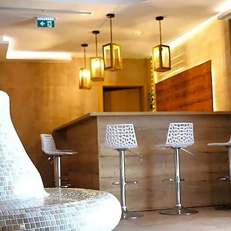 Hotel Galanta Hotel 4*