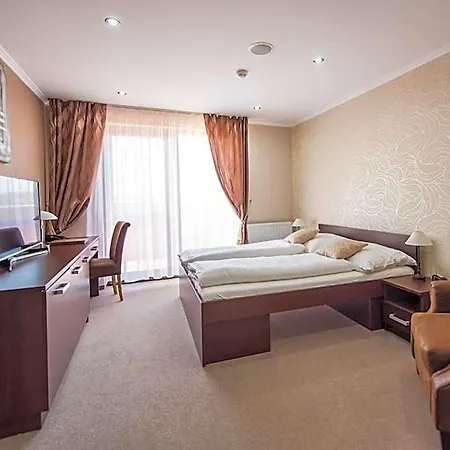 Hotel Galanta Hotel 4*