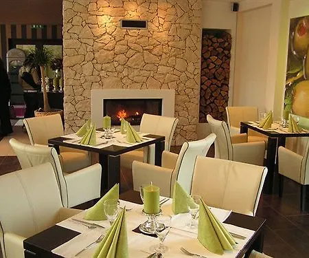 Otel Hotel Galanta Galanta