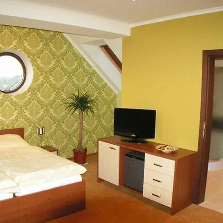 Hotel Galanta Galanta