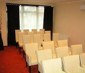 Otel Hotel Galanta 4*